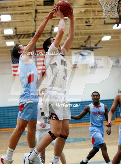 Thumbnail 2 in Granger vs. Elko (Eagle Holiday Shootout) photogallery.