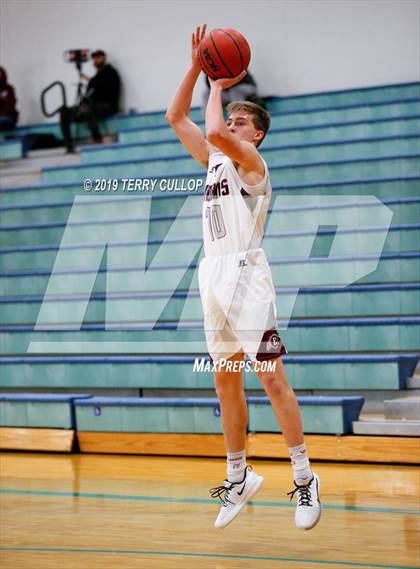 Thumbnail 1 in Granger vs. Elko (Eagle Holiday Shootout) photogallery.