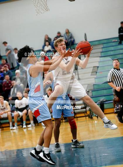 Thumbnail 1 in Granger vs. Elko (Eagle Holiday Shootout) photogallery.