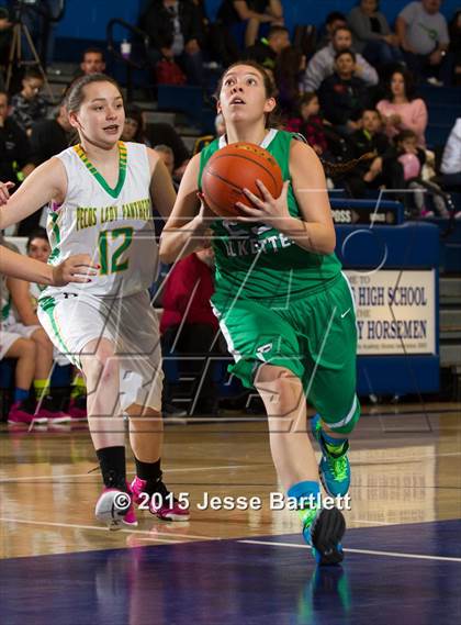 Thumbnail 3 in Pojoaque Valley vs. Pecos  photogallery.