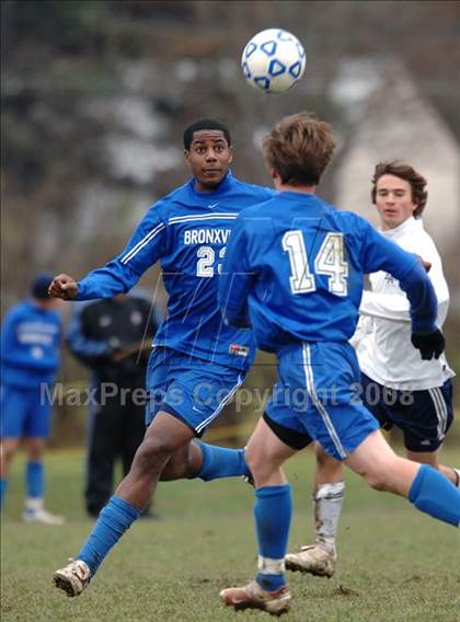 Thumbnail 2 in Bronxville vs. East Aurora (NYSPHSAA Class B Final) photogallery.