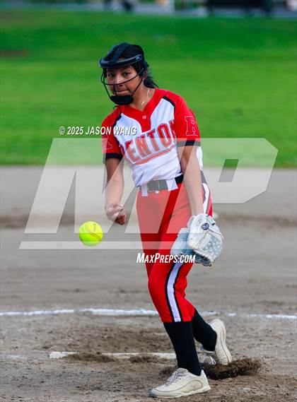 Thumbnail 3 in Hazen @ Renton photogallery.