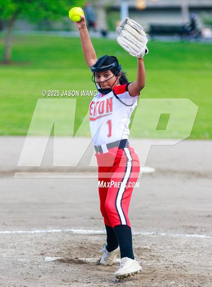 Thumbnail 3 in Hazen @ Renton photogallery.