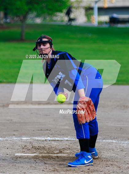 Thumbnail 2 in Hazen @ Renton photogallery.