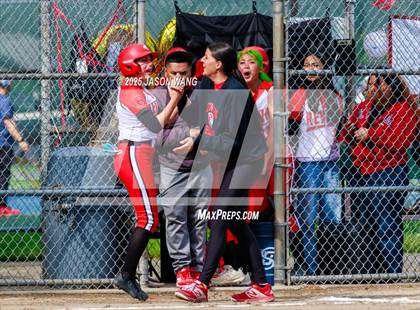 Thumbnail 2 in Hazen @ Renton photogallery.