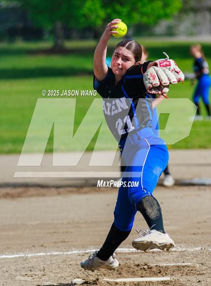 Thumbnail 1 in Hazen @ Renton photogallery.