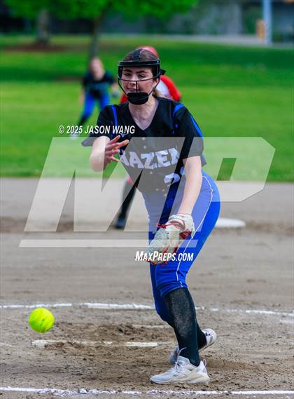 Thumbnail 2 in Hazen @ Renton photogallery.