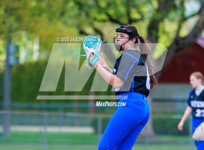 Thumbnail 3 in Hazen @ Renton photogallery.