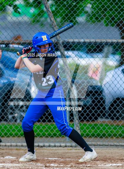 Thumbnail 3 in Hazen @ Renton photogallery.