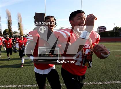 Thumbnail 2 in Arlington @ Salesian College Preparatory (CIF State 6-A Championship) photogallery.