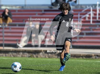 Thumbnail 3 in Shoreland Lutheran vs. Aquinas photogallery.