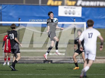 Thumbnail 2 in Shoreland Lutheran vs. Aquinas photogallery.