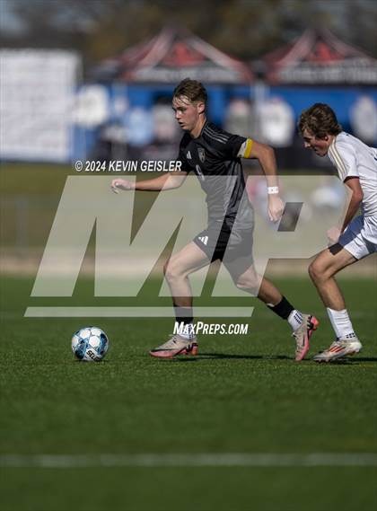 Thumbnail 1 in Shoreland Lutheran vs. Aquinas photogallery.