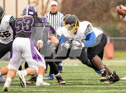 Thumbnail 2 in Lincoln Park vs Rolling Meadows (IHSA 7A First Round Playoff) photogallery.
