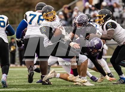 Thumbnail 2 in Lincoln Park vs Rolling Meadows (IHSA 7A First Round Playoff) photogallery.