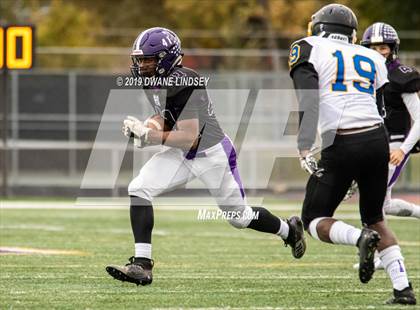 Thumbnail 1 in Lincoln Park vs Rolling Meadows (IHSA 7A First Round Playoff) photogallery.