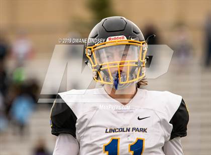 Thumbnail 3 in Lincoln Park vs Rolling Meadows (IHSA 7A First Round Playoff) photogallery.