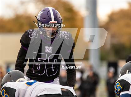 Thumbnail 1 in Lincoln Park vs Rolling Meadows (IHSA 7A First Round Playoff) photogallery.