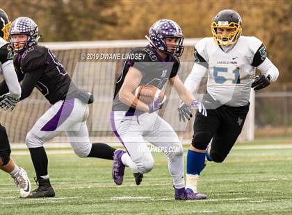 Thumbnail 3 in Lincoln Park vs Rolling Meadows (IHSA 7A First Round Playoff) photogallery.