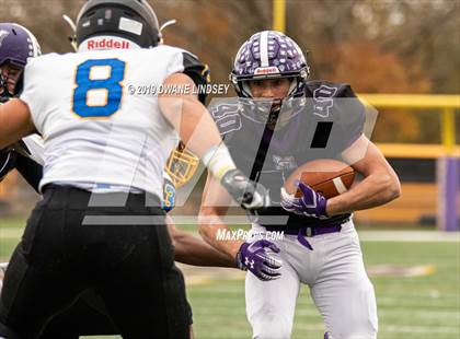 Thumbnail 3 in Lincoln Park vs Rolling Meadows (IHSA 7A First Round Playoff) photogallery.