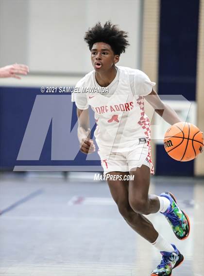 Thumbnail 1 in Taft vs  Santa Clarita Christian (19th Annual Rose City Roundball classic) photogallery.