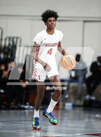 Thumbnail 3 in Taft vs  Santa Clarita Christian (19th Annual Rose City Roundball classic) photogallery.