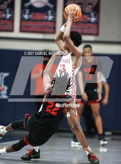 Thumbnail 1 in Taft vs  Santa Clarita Christian (19th Annual Rose City Roundball classic) photogallery.