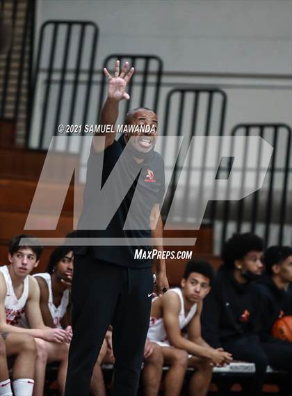 Thumbnail 2 in Taft vs  Santa Clarita Christian (19th Annual Rose City Roundball classic) photogallery.