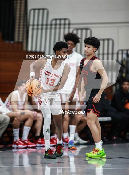 Thumbnail 3 in Taft vs  Santa Clarita Christian (19th Annual Rose City Roundball classic) photogallery.