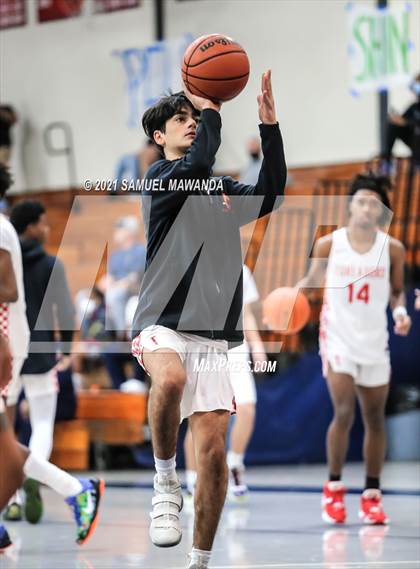 Thumbnail 2 in Taft vs  Santa Clarita Christian (19th Annual Rose City Roundball classic) photogallery.