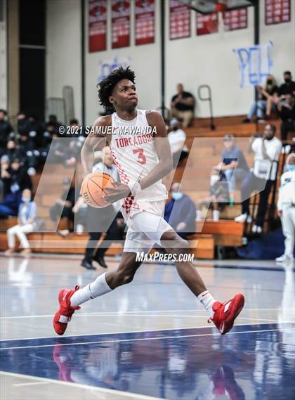 Thumbnail 1 in Taft vs  Santa Clarita Christian (19th Annual Rose City Roundball classic) photogallery.
