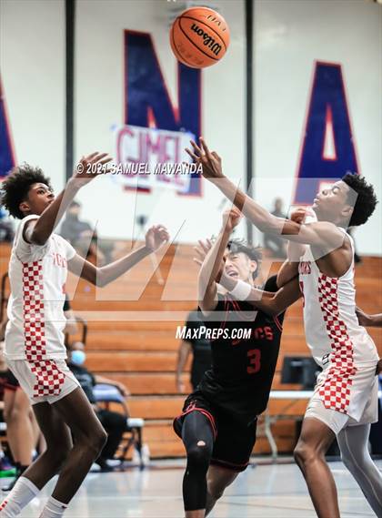 Thumbnail 2 in Taft vs  Santa Clarita Christian (19th Annual Rose City Roundball classic) photogallery.