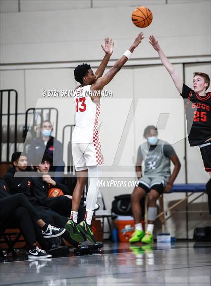Thumbnail 1 in Taft vs  Santa Clarita Christian (19th Annual Rose City Roundball classic) photogallery.