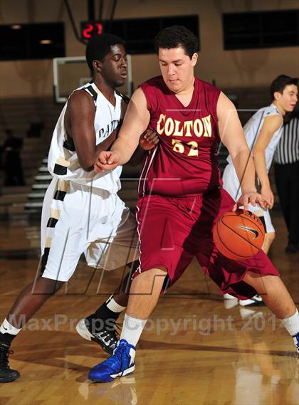 Thumbnail 1 in Palos Verdes Peninsula vs. Colton (MaxPreps Holiday Classic) photogallery.