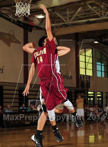 Thumbnail 1 in Palos Verdes Peninsula vs. Colton (MaxPreps Holiday Classic) photogallery.