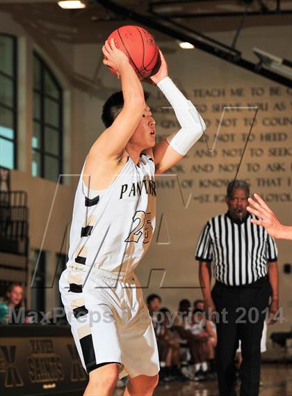 Thumbnail 3 in Palos Verdes Peninsula vs. Colton (MaxPreps Holiday Classic) photogallery.
