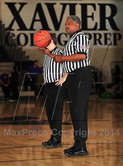 Thumbnail 2 in Palos Verdes Peninsula vs. Colton (MaxPreps Holiday Classic) photogallery.