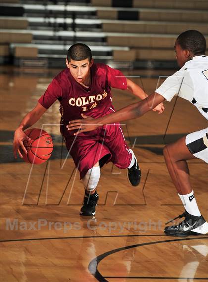 Thumbnail 2 in Palos Verdes Peninsula vs. Colton (MaxPreps Holiday Classic) photogallery.