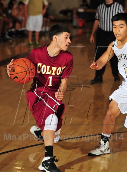 Thumbnail 3 in Palos Verdes Peninsula vs. Colton (MaxPreps Holiday Classic) photogallery.