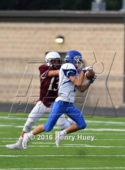 Thumbnail 2 in Round Rock vs Temple photogallery.