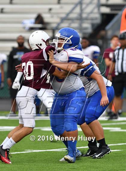 Thumbnail 1 in Round Rock vs Temple photogallery.
