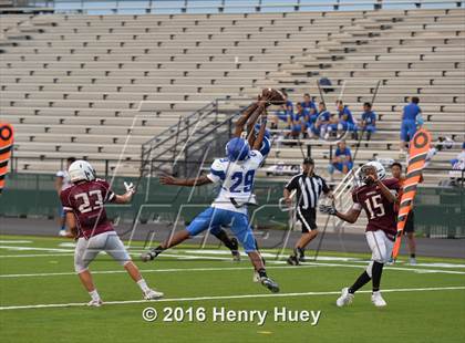Thumbnail 1 in Round Rock vs Temple photogallery.