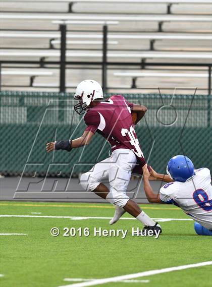 Thumbnail 1 in Round Rock vs Temple photogallery.