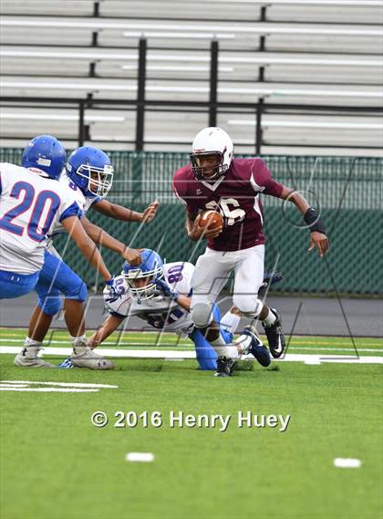 Thumbnail 3 in Round Rock vs Temple photogallery.