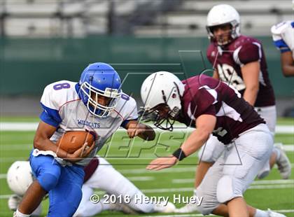 Thumbnail 2 in Round Rock vs Temple photogallery.