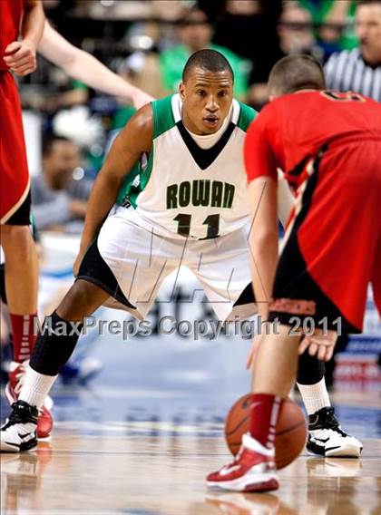 Thumbnail 3 in Rowan County vs. Bullett East (KHSAA Sweet 16 Semifinal) photogallery.