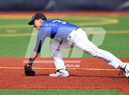 Thumbnail 2 in Edgemont vs. New Rochelle (Dom Cecere Tournament) photogallery.