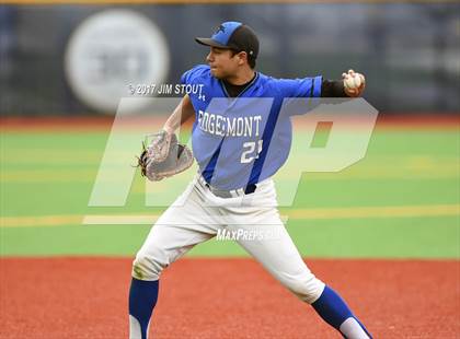 Thumbnail 2 in Edgemont vs. New Rochelle (Dom Cecere Tournament) photogallery.