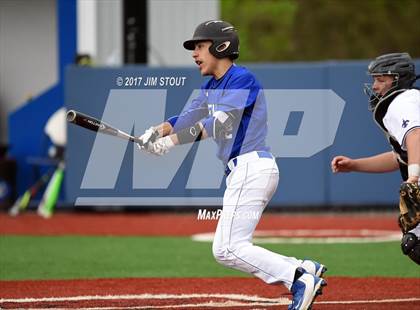 Thumbnail 3 in Edgemont vs. New Rochelle (Dom Cecere Tournament) photogallery.