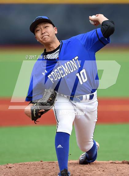 Thumbnail 1 in Edgemont vs. New Rochelle (Dom Cecere Tournament) photogallery.